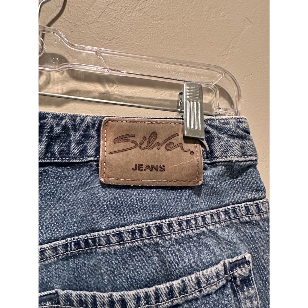 Silver Jeans - Picture 4 of 5